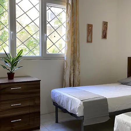Апартаменты Flat St Julians For 7 People, Spacious And Bright Сент Джулианс