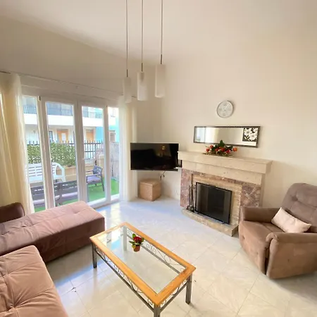 Flat St Julians For 7 People, Spacious And Bright San Julián